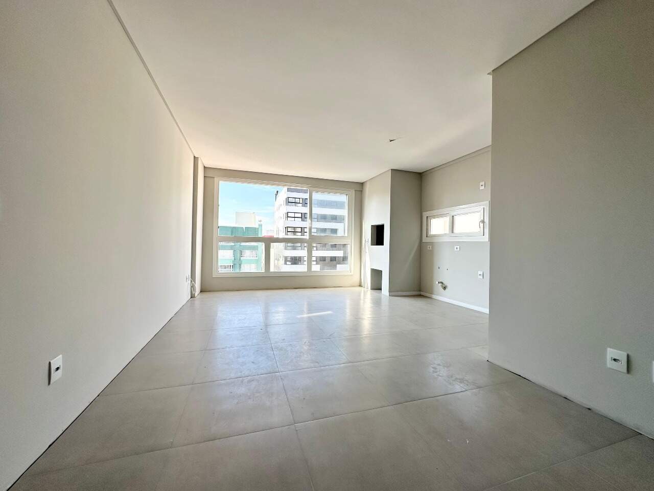 Apartamento à venda no Zona Nova: 