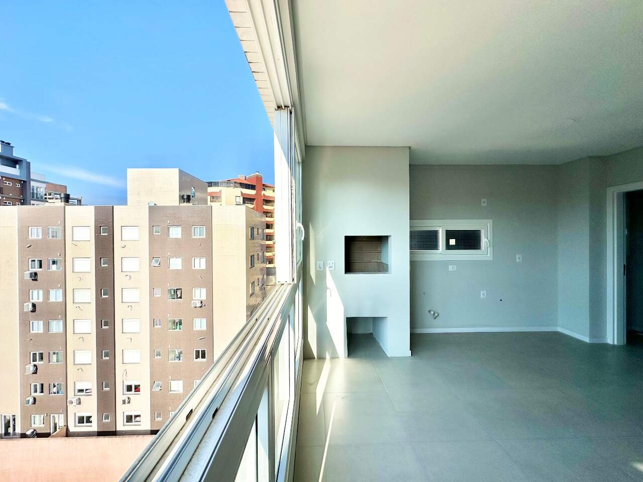 Apartamento à venda no Zona Nova: 