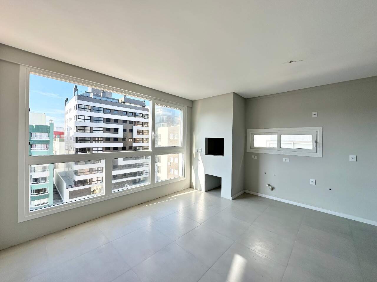 Apartamento à venda no Zona Nova: 