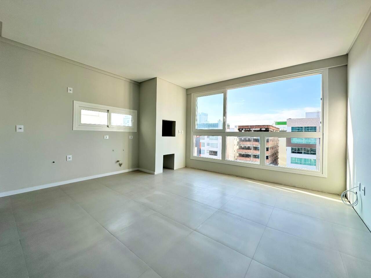 Apartamento à venda no Zona Nova: 