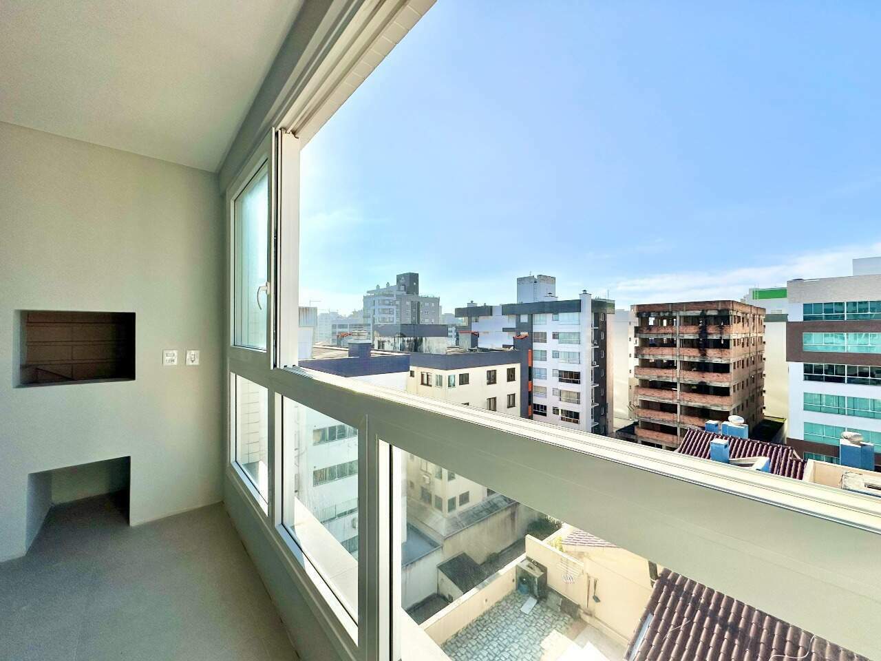 Apartamento à venda no Zona Nova: 