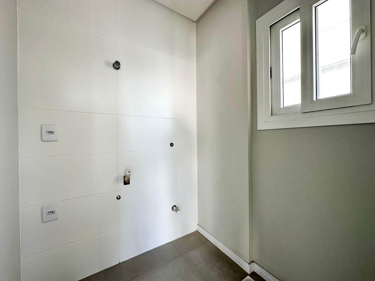 Apartamento à venda no Zona Nova: 