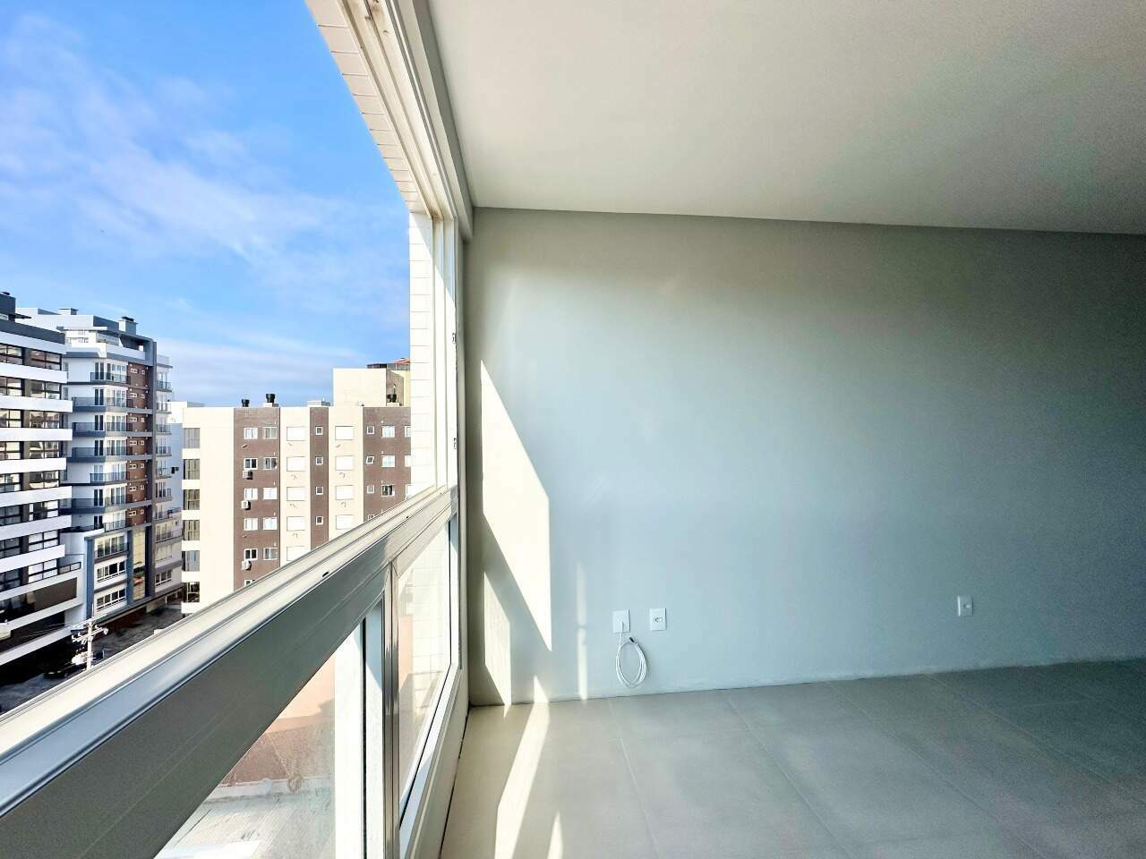 Apartamento à venda no Zona Nova: 