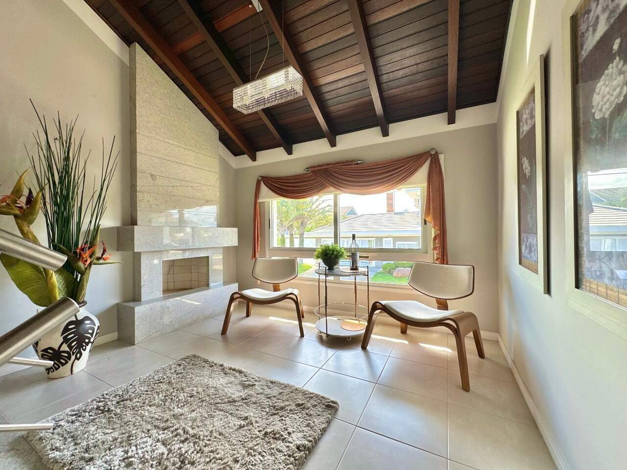 Casa em Condomínio à venda no Velas da Marina: 