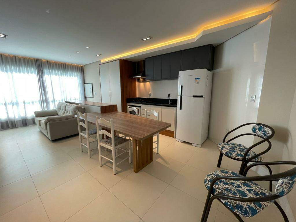 Apartamento à venda no Navegantes: 