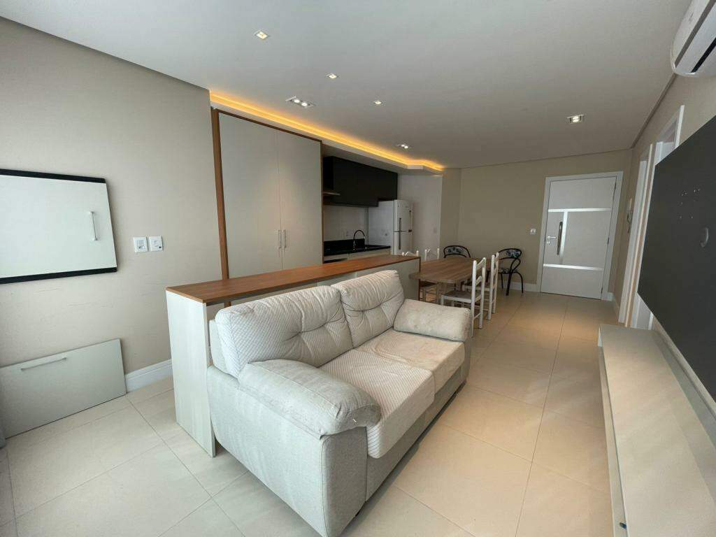Apartamento à venda no Navegantes: 