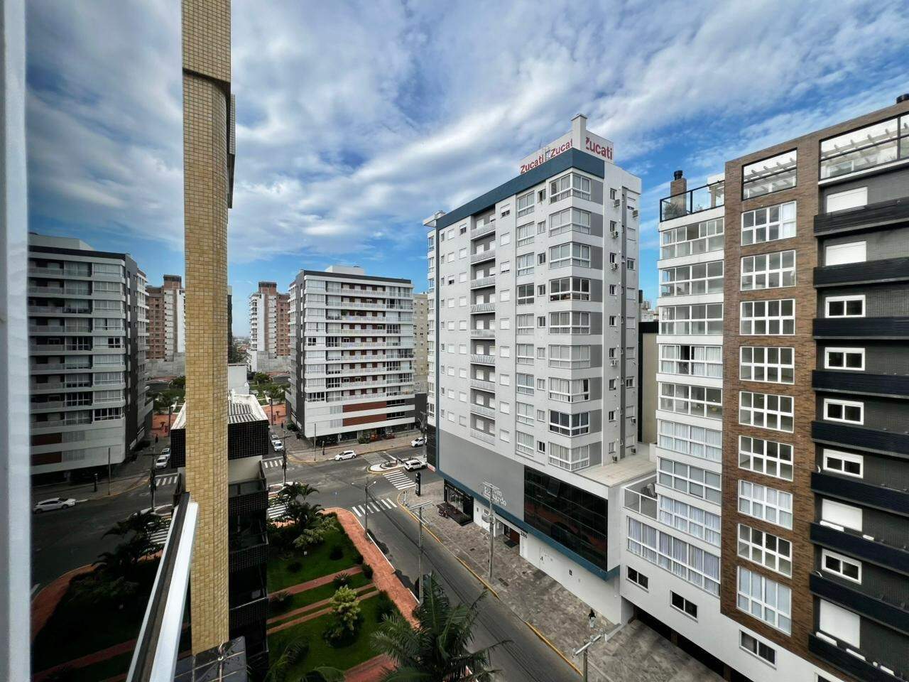 Apartamento à venda no Zona Nova: 