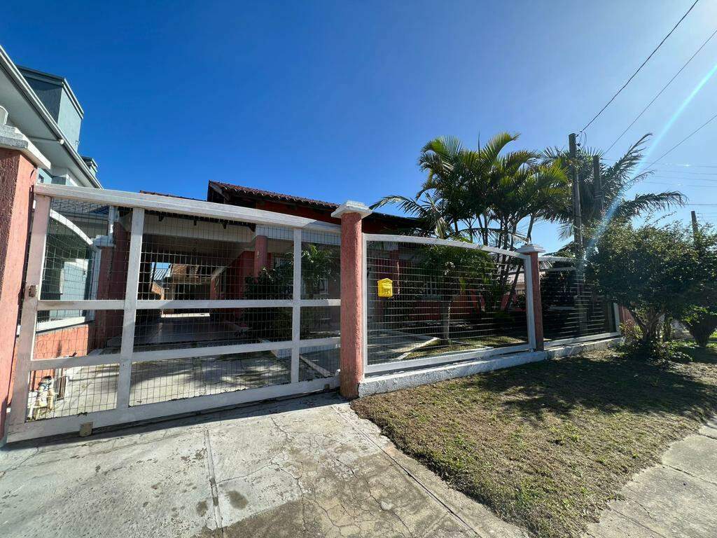 Casa à venda no Zona Nova: 