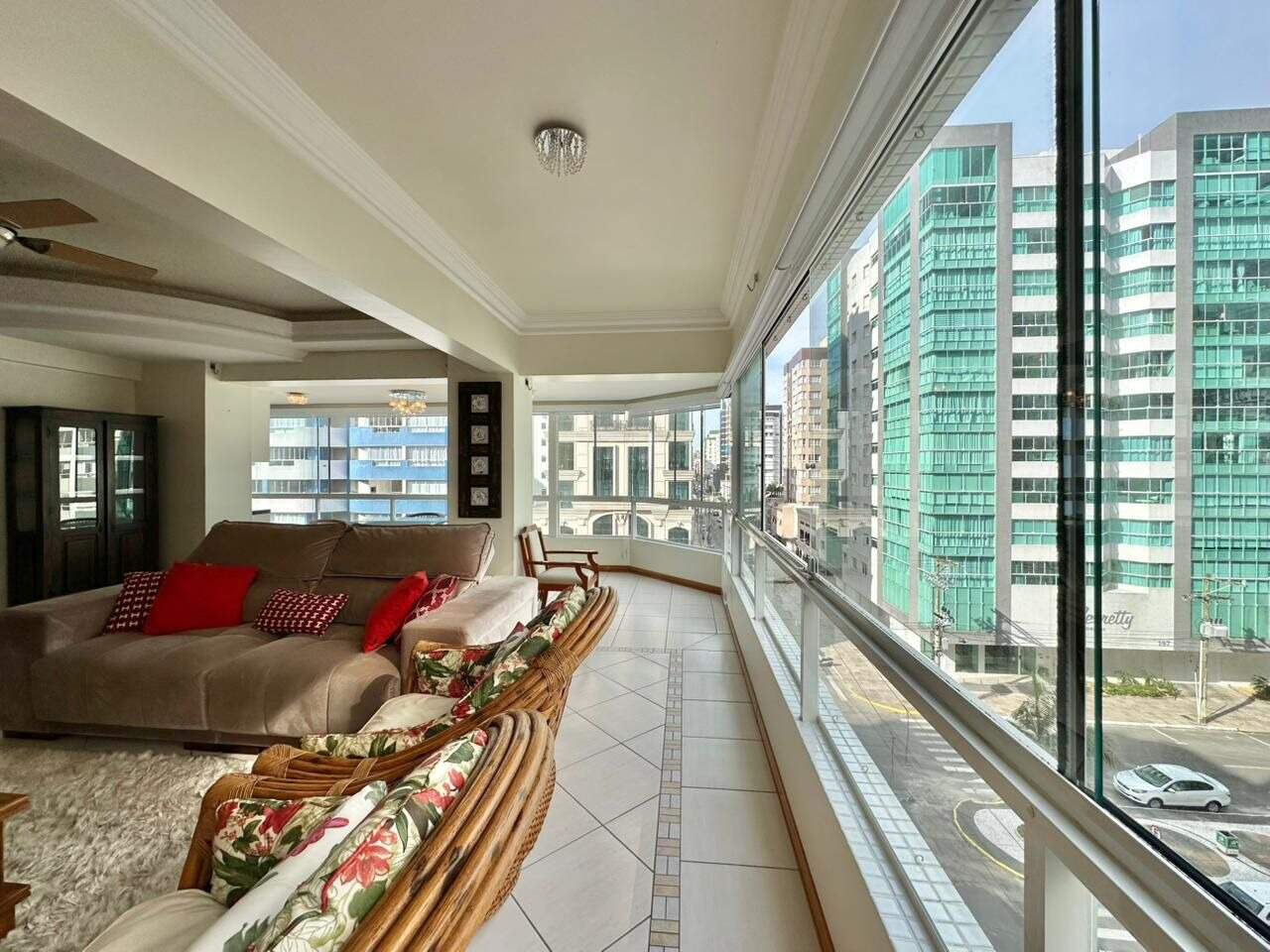 Apartamento à venda no Navegantes: 