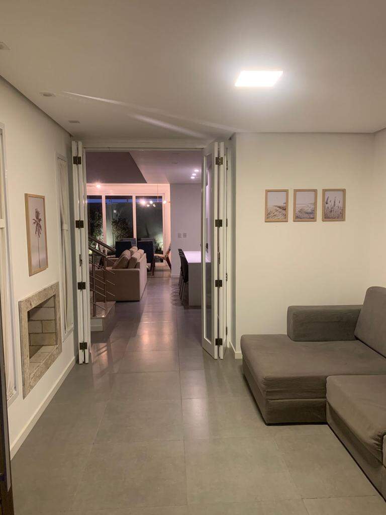 Casa em Condomínio à venda no Condomínio Las Palmas: 