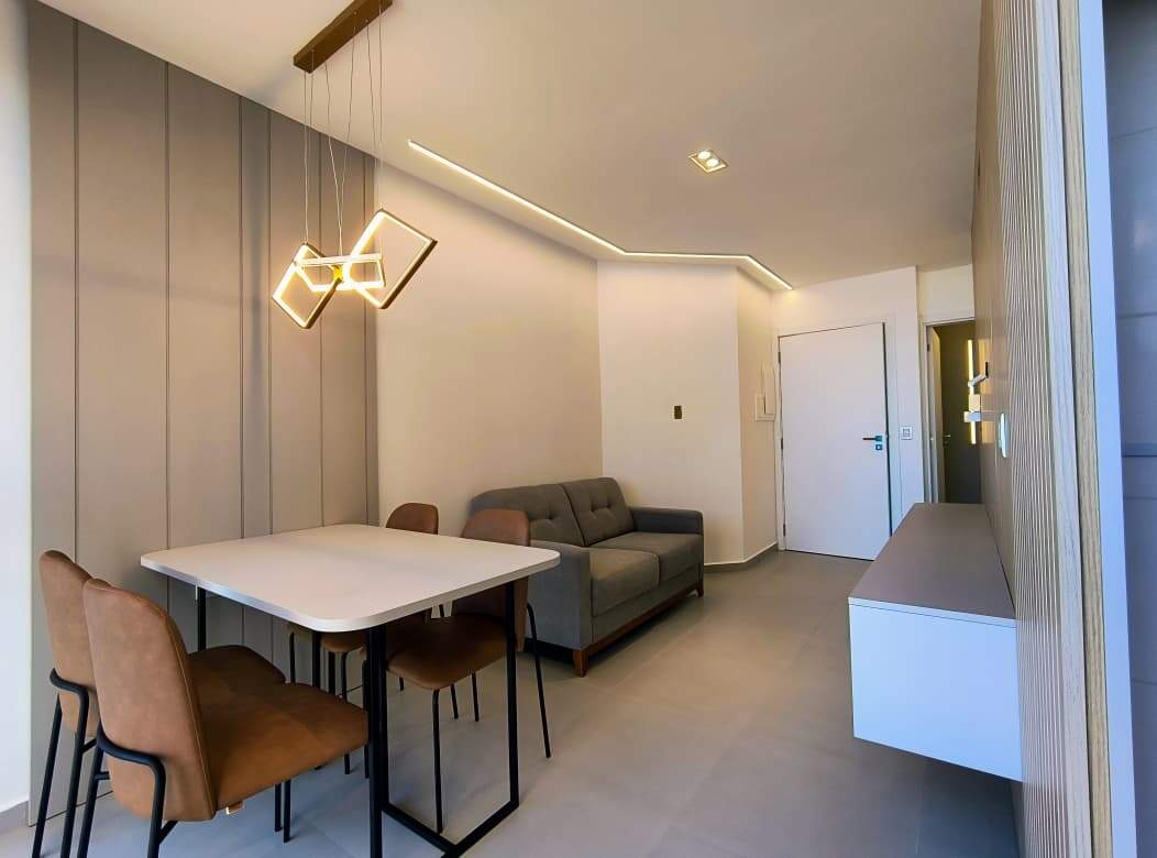 Apartamento à venda no Zona Nova: 