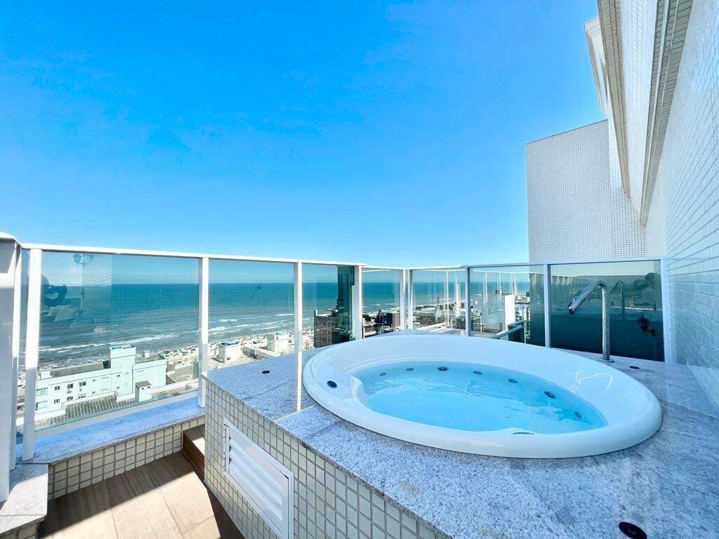 Apartamento à venda no Zona Nova: 