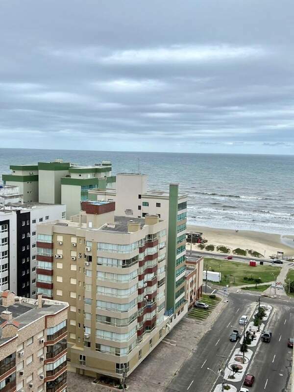 Apartamento à venda no Zona Nova: 
