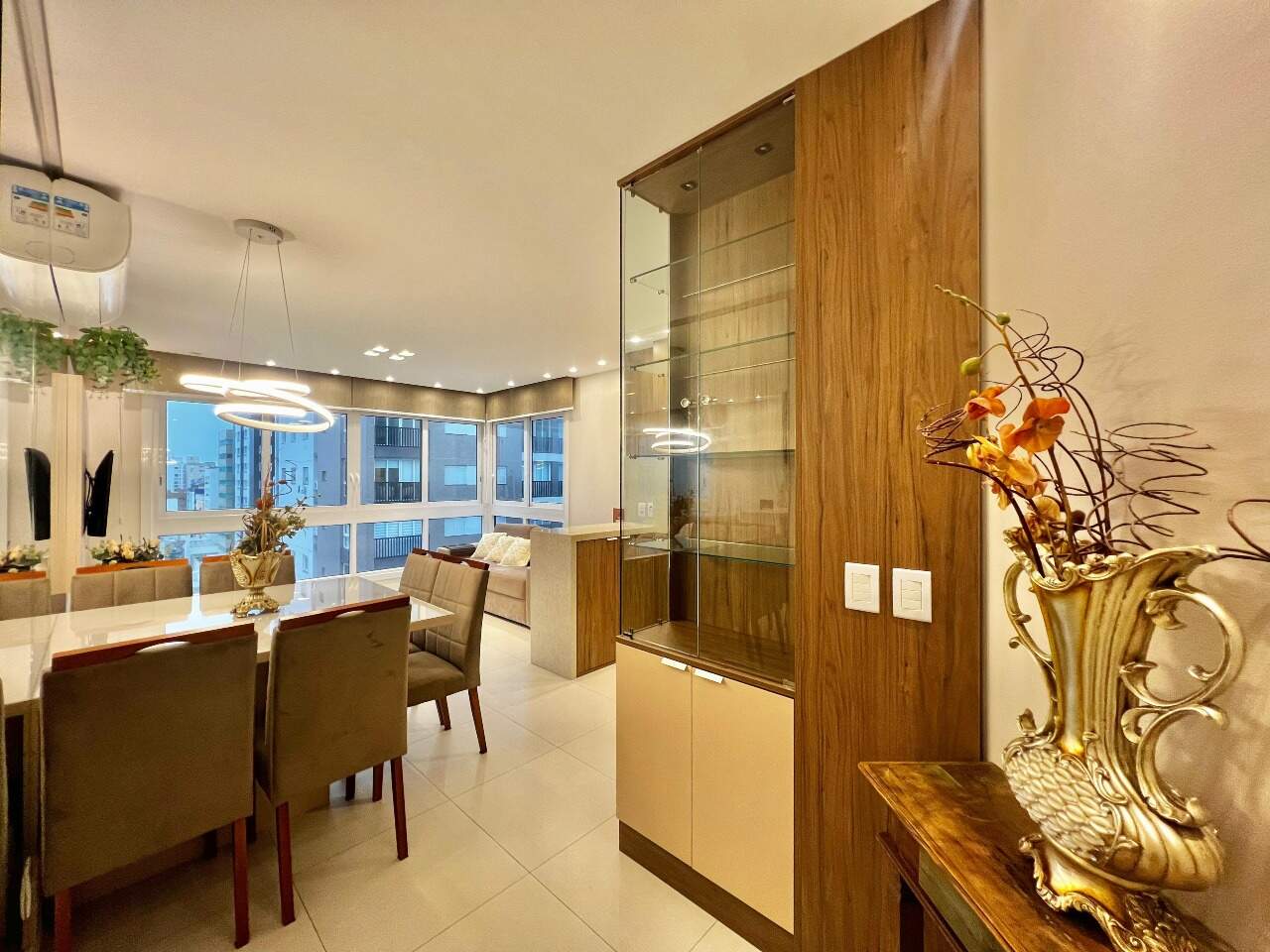 Apartamento à venda no Navegantes: 