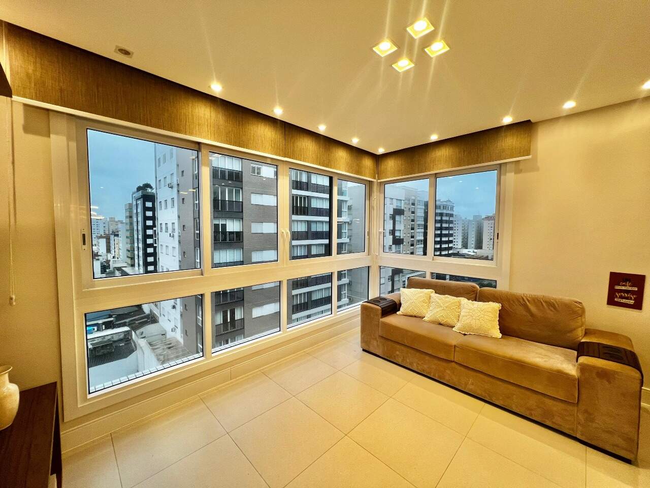 Apartamento à venda no Navegantes: 