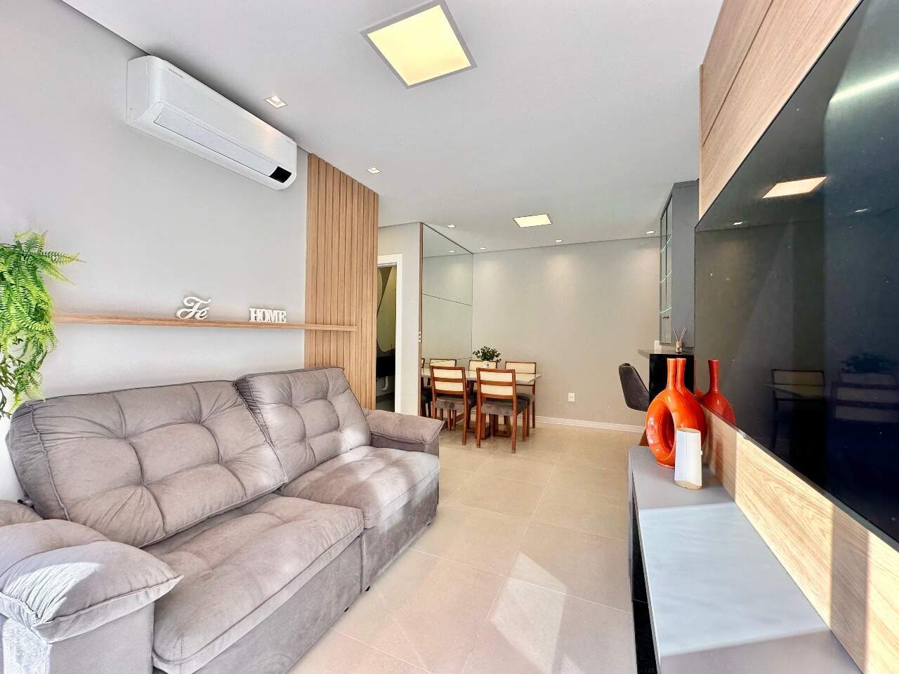 Apartamento à venda no Navegantes: 
