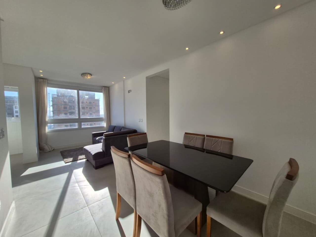 Apartamento à venda no Zona Nova: 
