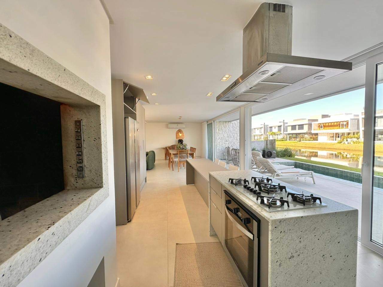 Casa em Condomínio à venda no Condomínio Sunset: 