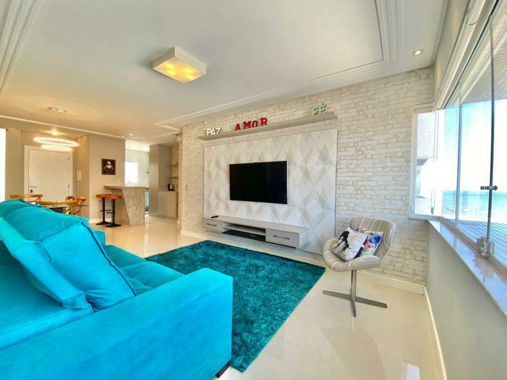 Apartamento à venda no Navegantes: 