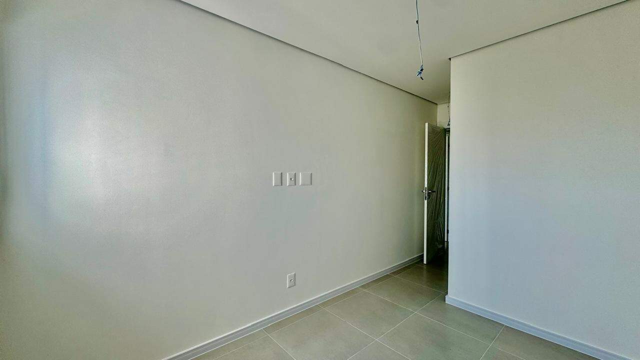 Apartamento à venda no Navegantes: 