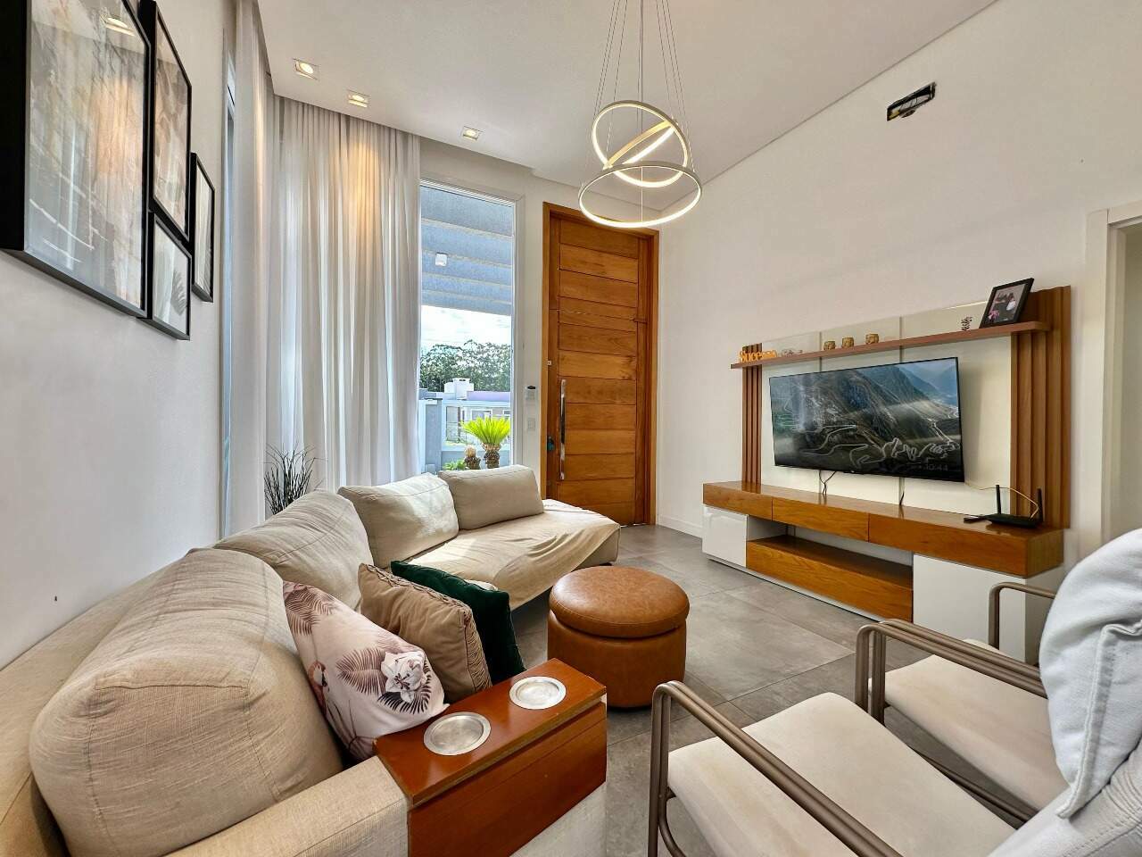 Casa em Condomínio à venda no Praia Guarani: 