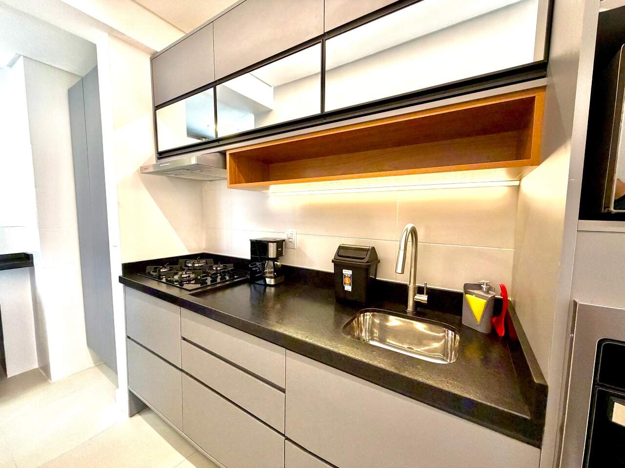 Apartamento à venda no Zona Nova: 
