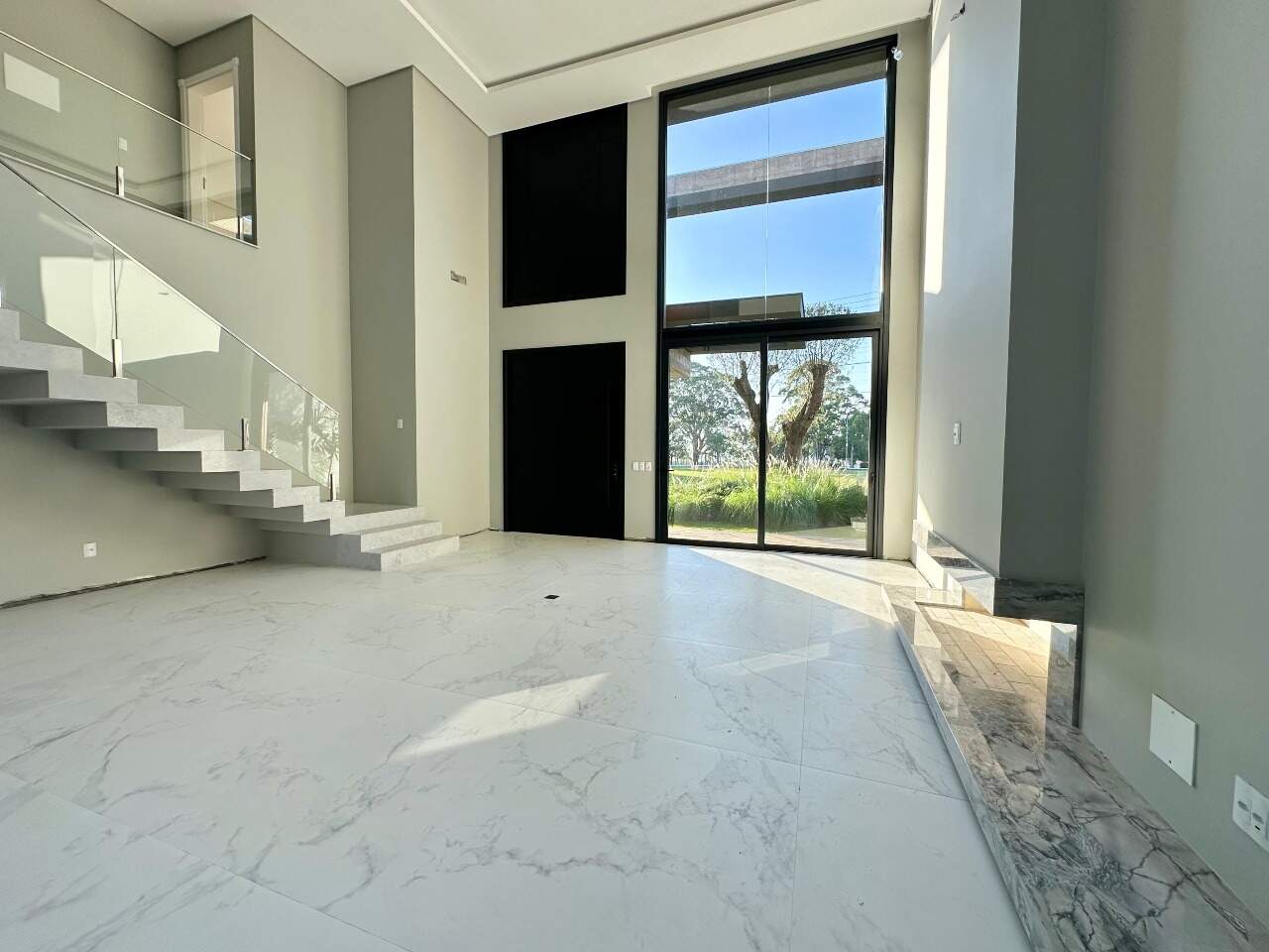 Casa em Condomínio à venda no Velas da Marina: 
