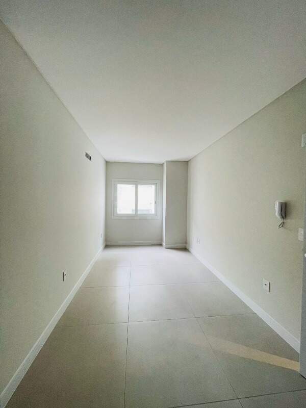 Apartamento à venda no Zona Nova: 