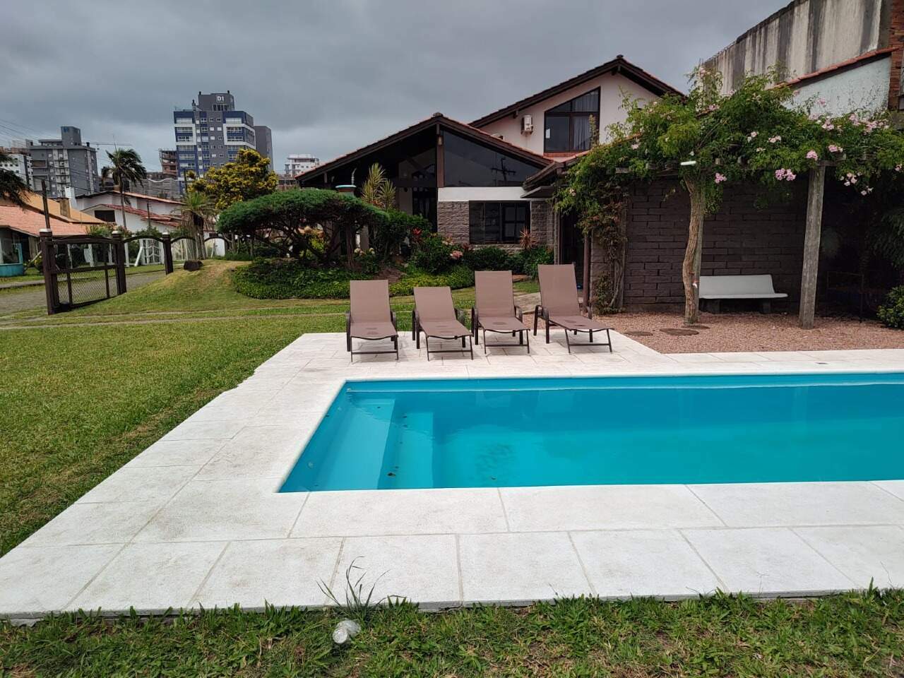 Casa à venda no Zona Nova: 