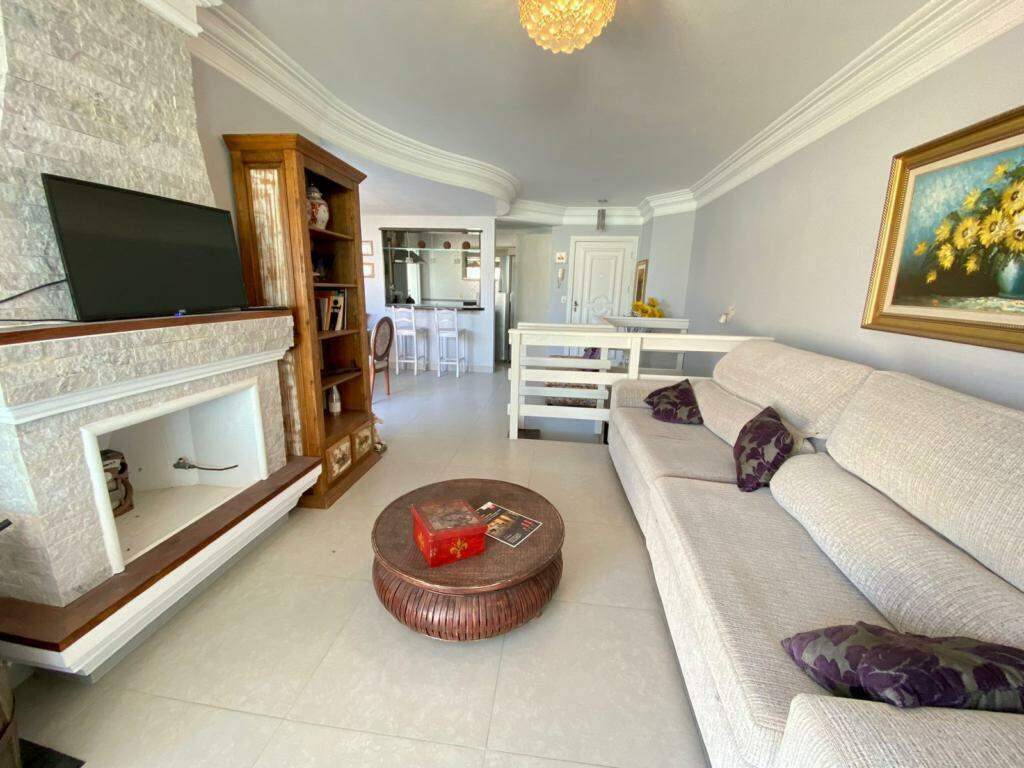 Apartamento à venda no Navegantes: 