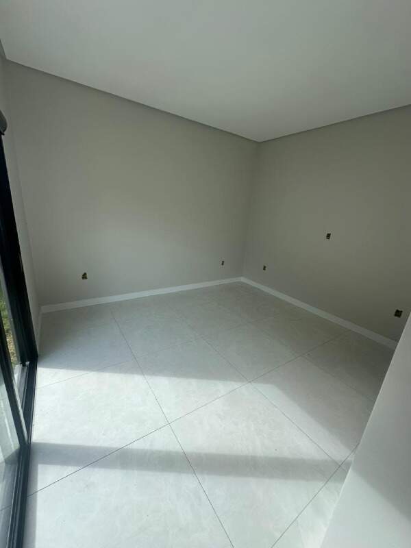 Casa à venda no Jardim Beira Mar: 