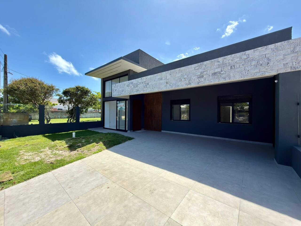 Casa à venda no Araça: 