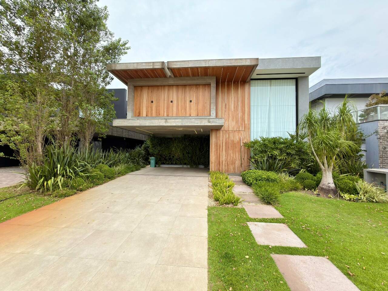 Casa em Condomínio à venda no Condomínio Sense: 
