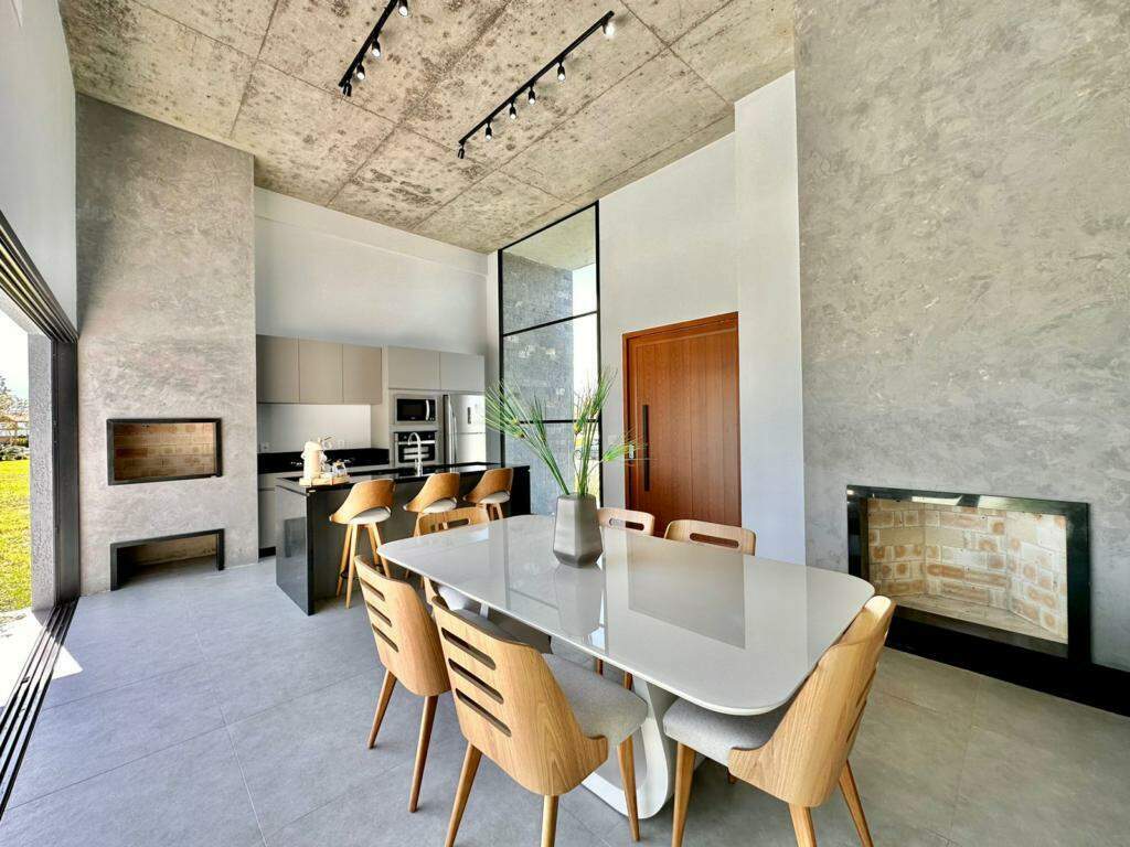 Casa em Condomínio à venda no Condomínio Terrasul: 