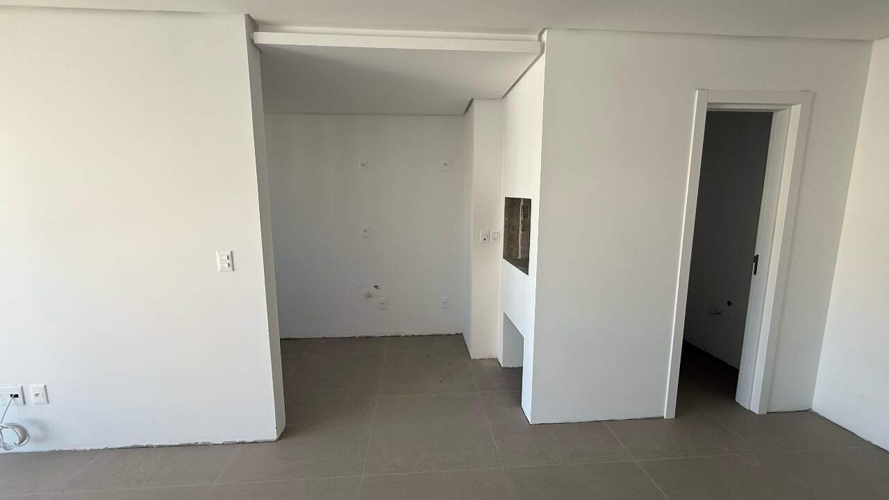 Apartamento à venda no Zona Nova: 