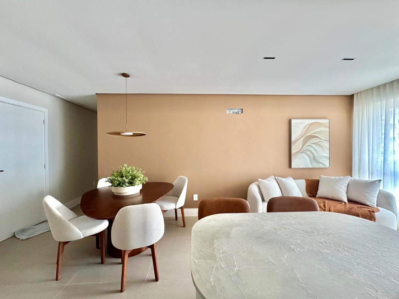 Apartamento à venda no Zona Nova: 