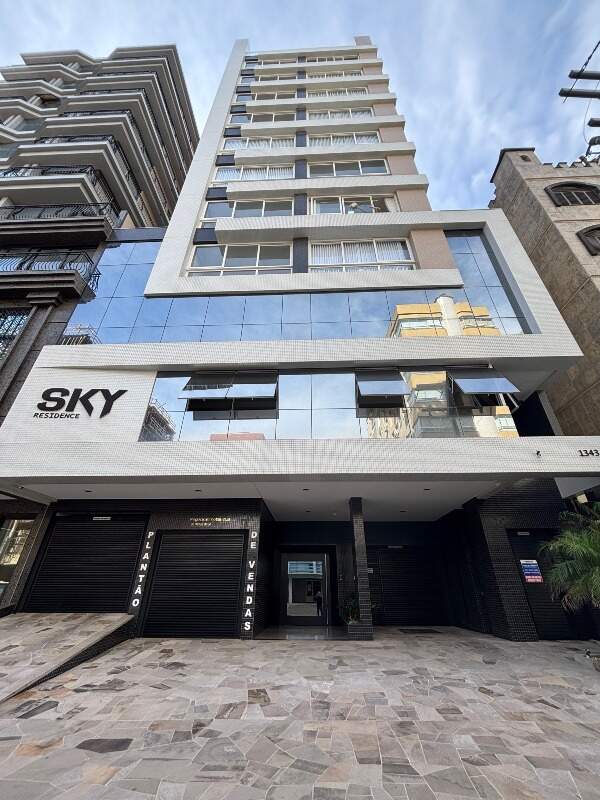 Apartamento à venda no Zona Nova: 