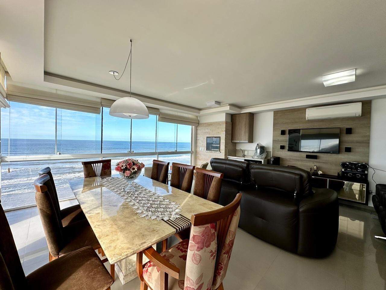 Apartamento à venda no Zona Nova: 