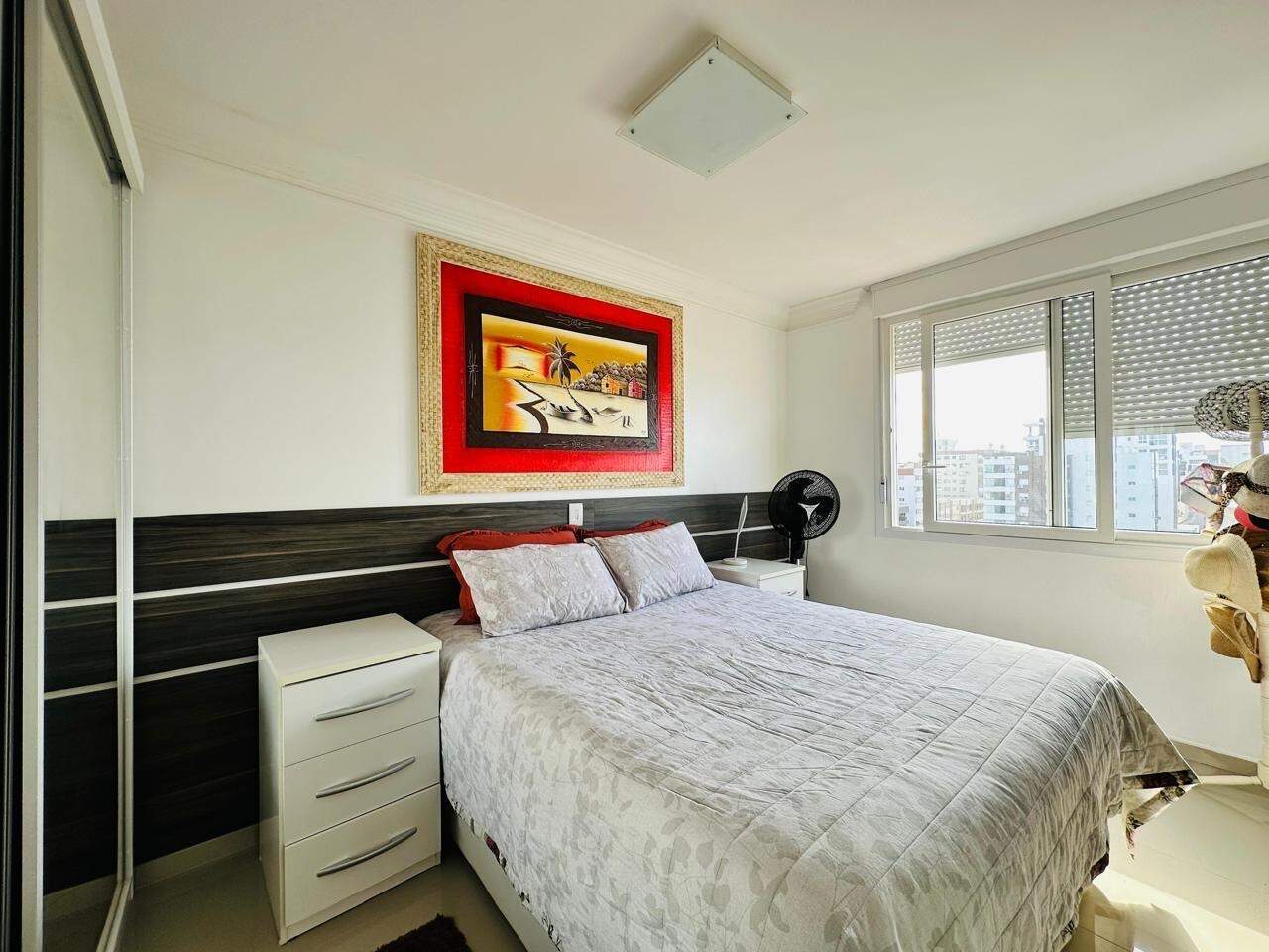 Apartamento à venda no Zona Nova: 
