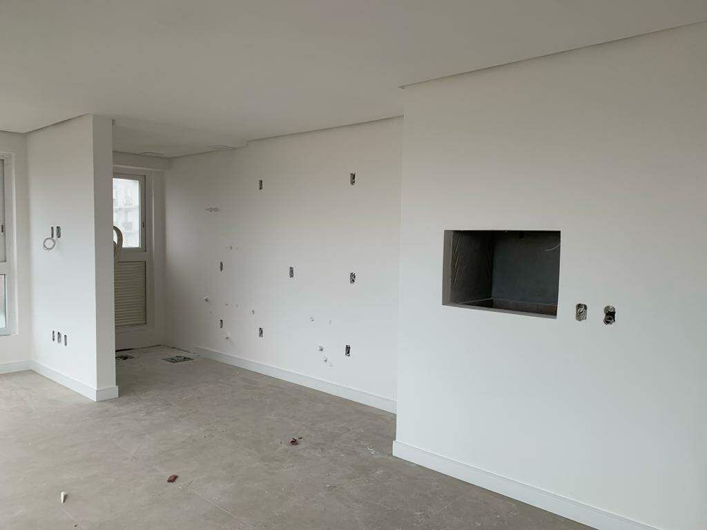 Apartamento à venda no Zona Nova: 
