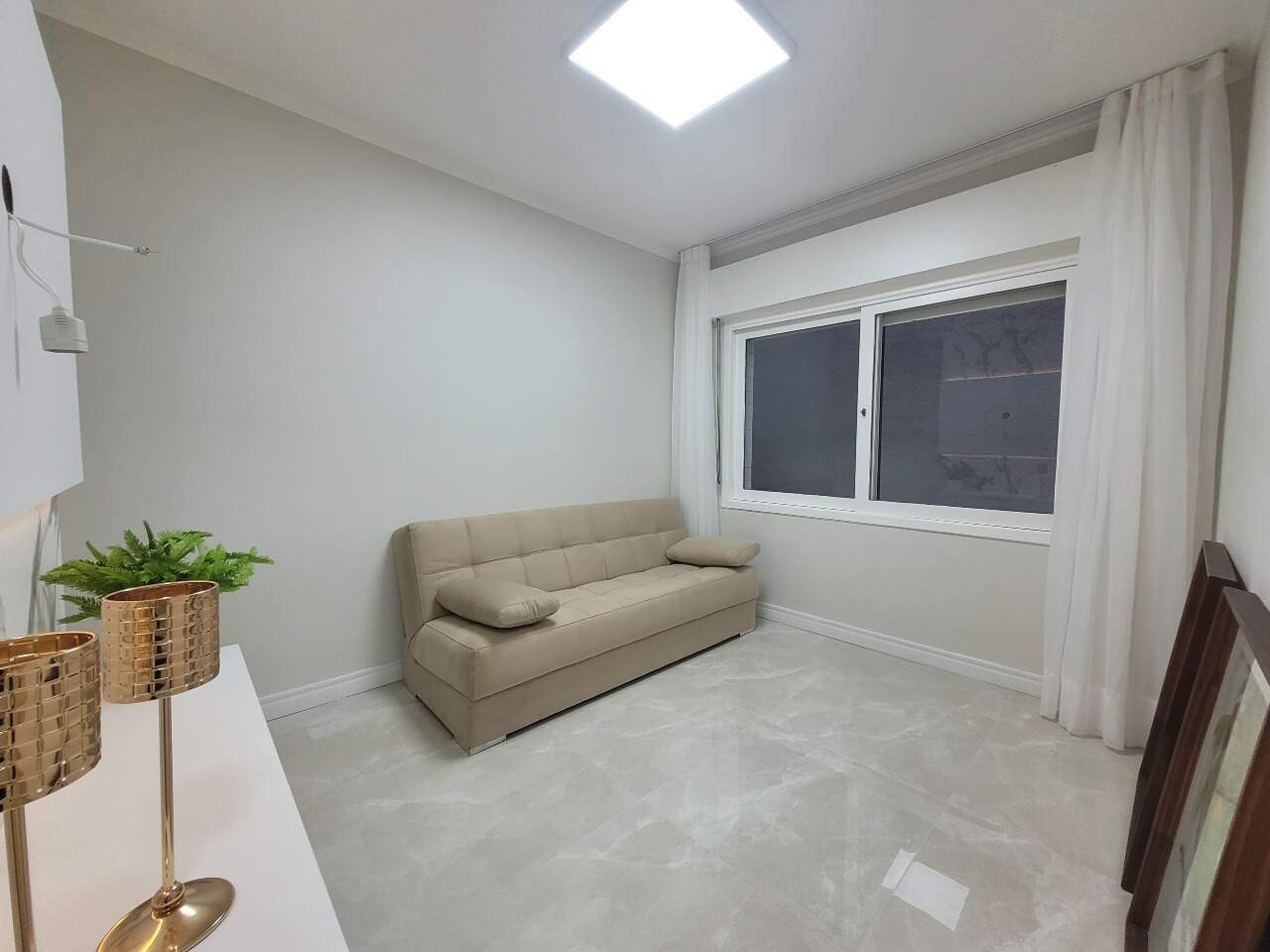 Apartamento à venda no Zona Nova: 