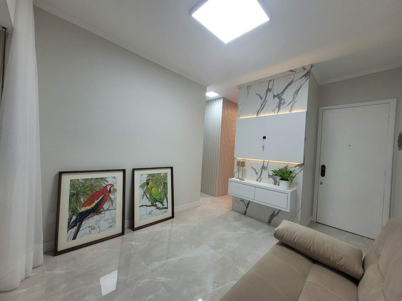 Apartamento à venda no Zona Nova: 