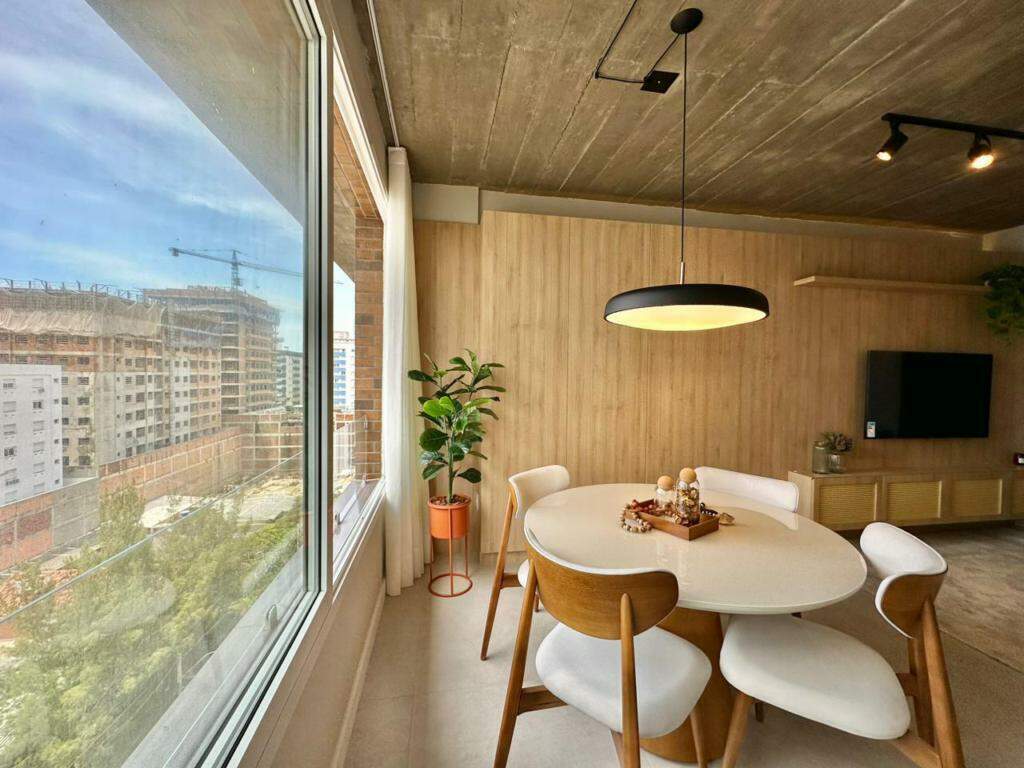 Apartamento à venda no Zona Nova: 