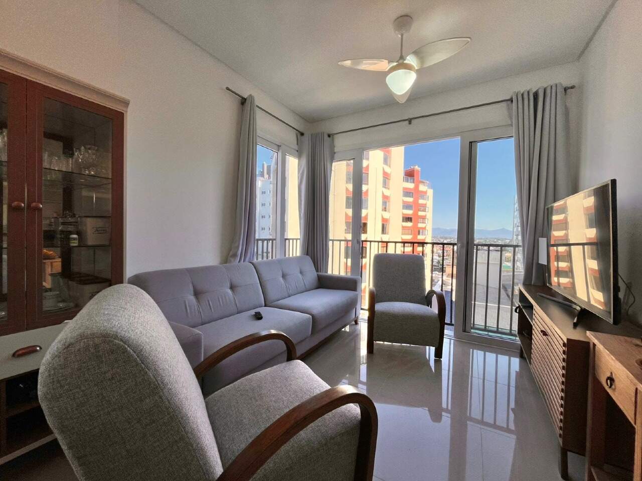 Apartamento à venda no Zona Nova: 