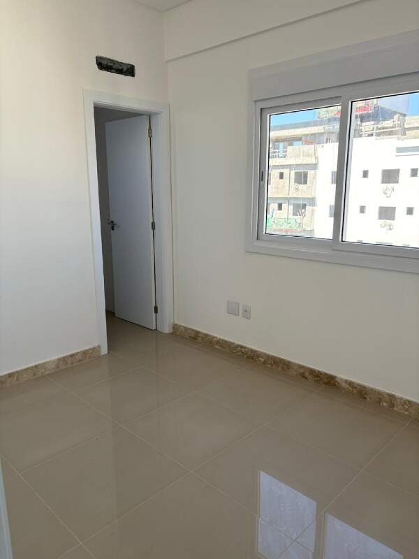 Apartamento à venda no Zona Nova: 