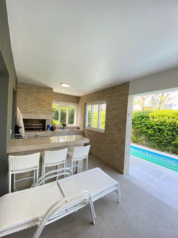 Casa em Condomínio à venda no Playa Vista: 