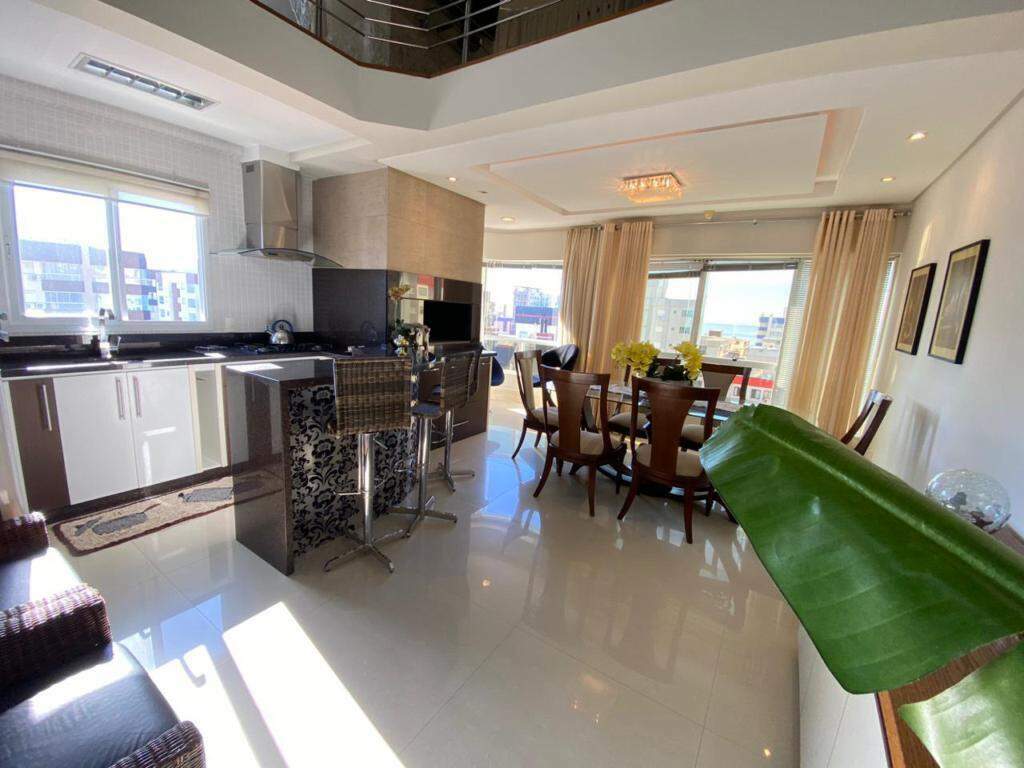 Apartamento à venda no Zona Nova: 