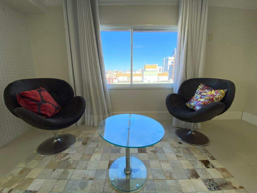 Apartamento à venda no Zona Nova: 