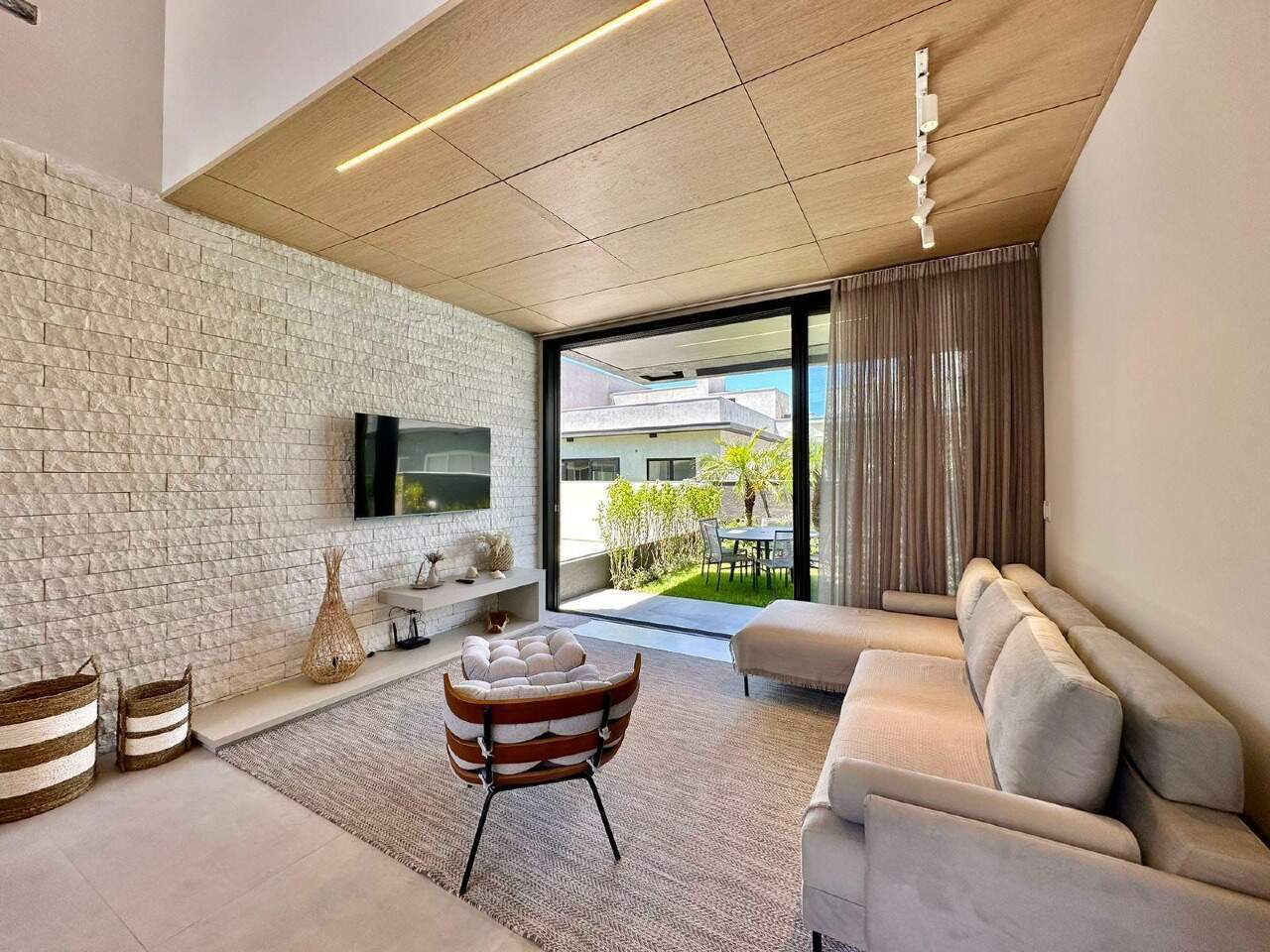 Casa em Condomínio à venda no Centro: 