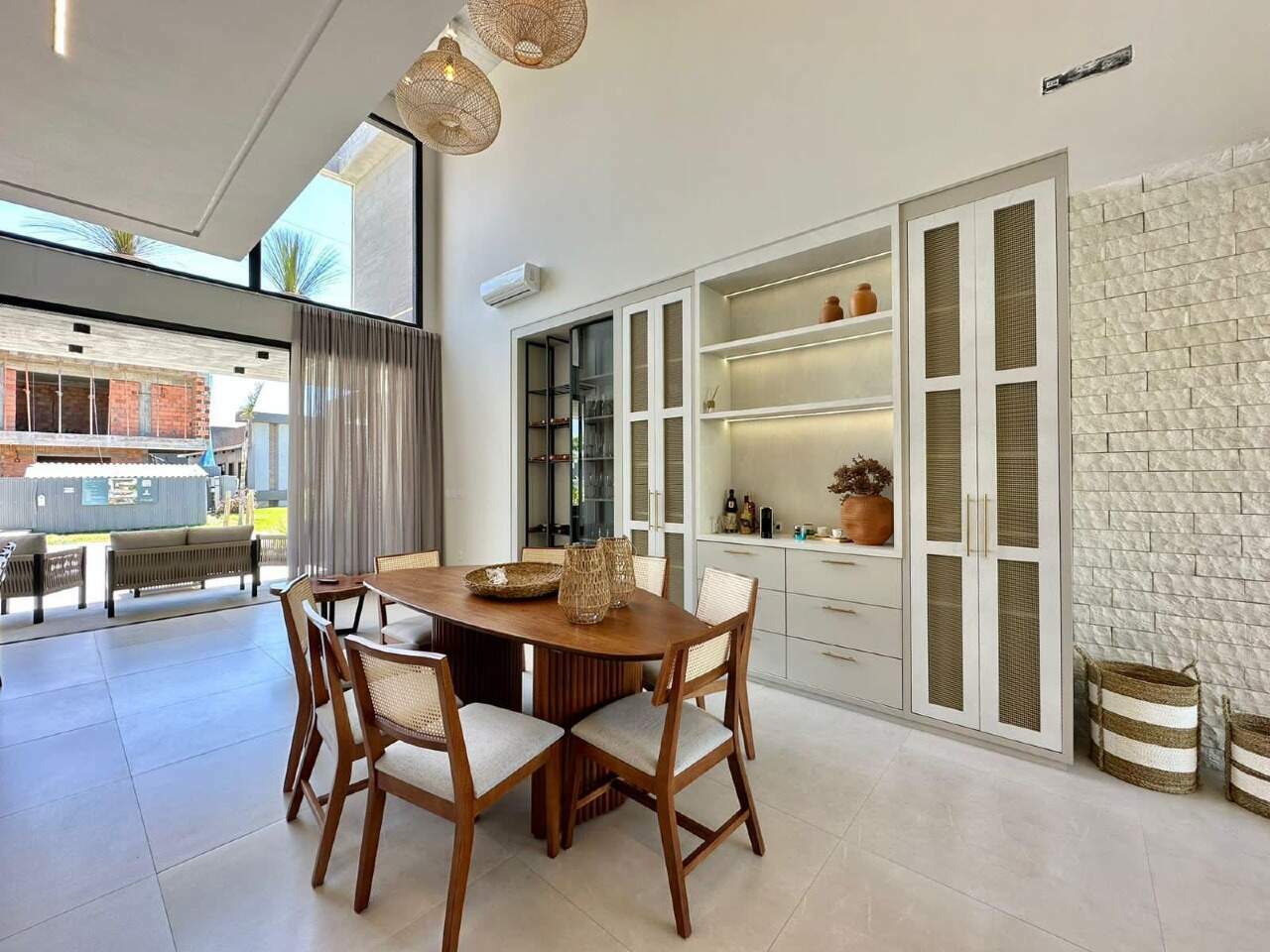 Casa em Condomínio à venda no Centro: 